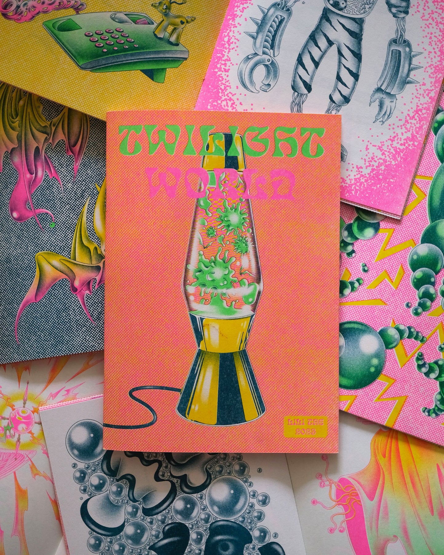 TWILIGHT WORLD ZINE